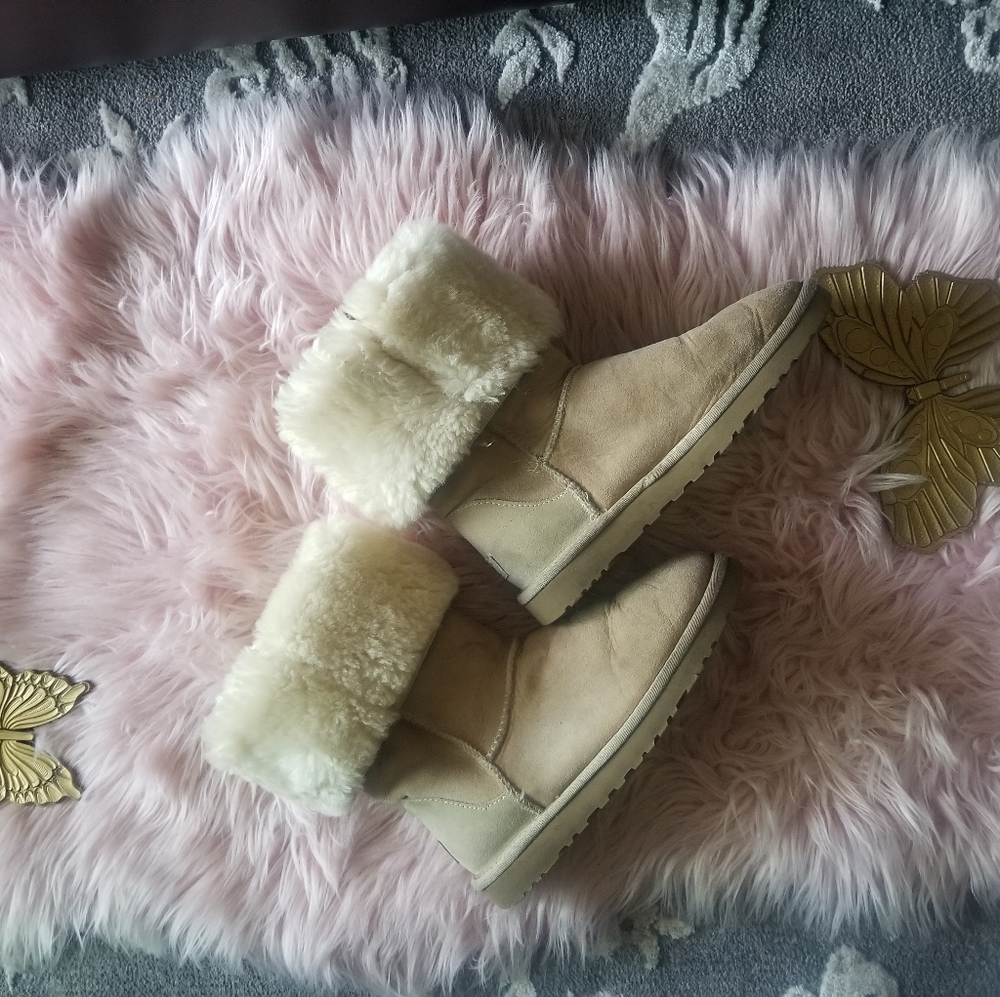 UGG boot